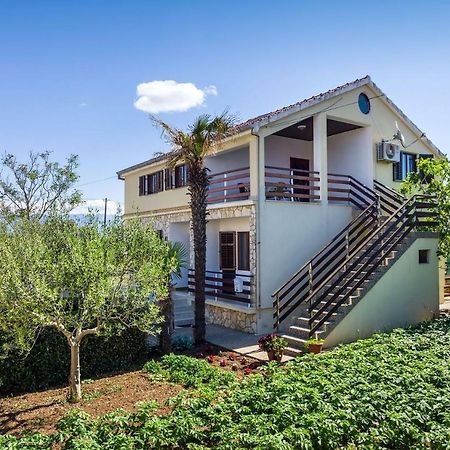 Apartment Matkos - With Garden And Terrace Hoek van Holland Ngoại thất bức ảnh