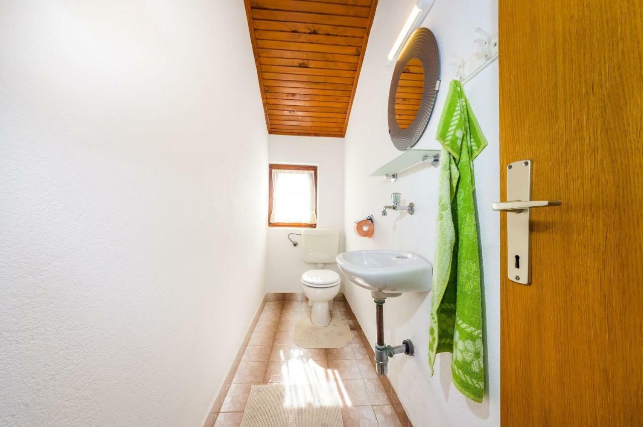 Apartment Matkos - With Garden And Terrace Hoek van Holland Ngoại thất bức ảnh